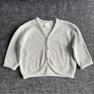 Zara Toddlers Daisy Button Cardigan Size 18-24 Months